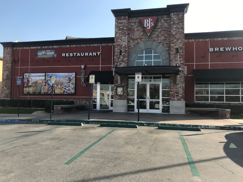 Pizza, Tacos, Burgers & Craft Beer San Bernardino, CA 92408